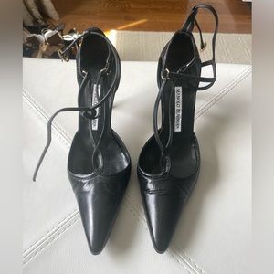 Manolo Blahnik black heels 36.5 with dust bag